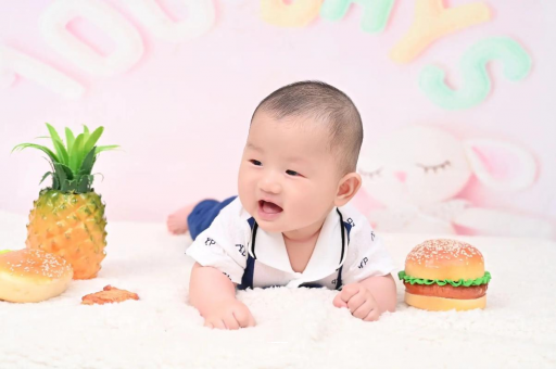 代怀哪里最便宜宝宝在妈妈肚子里